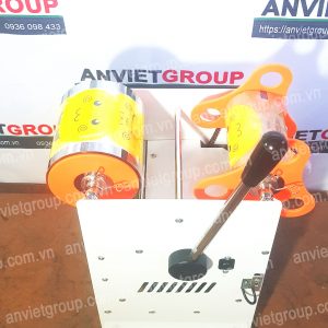 Máy dán ép, dập đậy nắp miệng ly cốc hộp bán tự động (tự cuộn màng) Eton B9 6 Máy dán ép dập đậy nắp miệng ly cốc bán bán tự động cuộn màng Eton B9